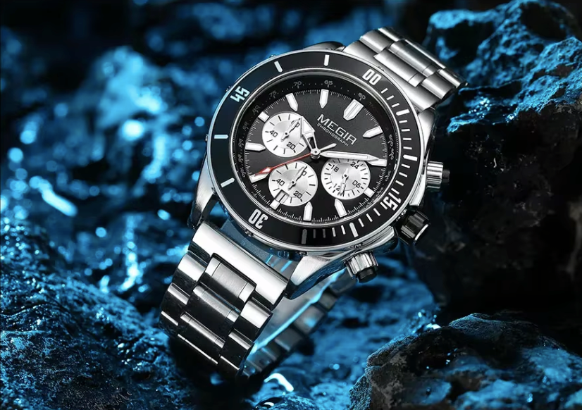 MEGIR 2226G  – Montre Homme Bracelet en Acier Inoxydable, Date et Aiguilles Lumineuses
